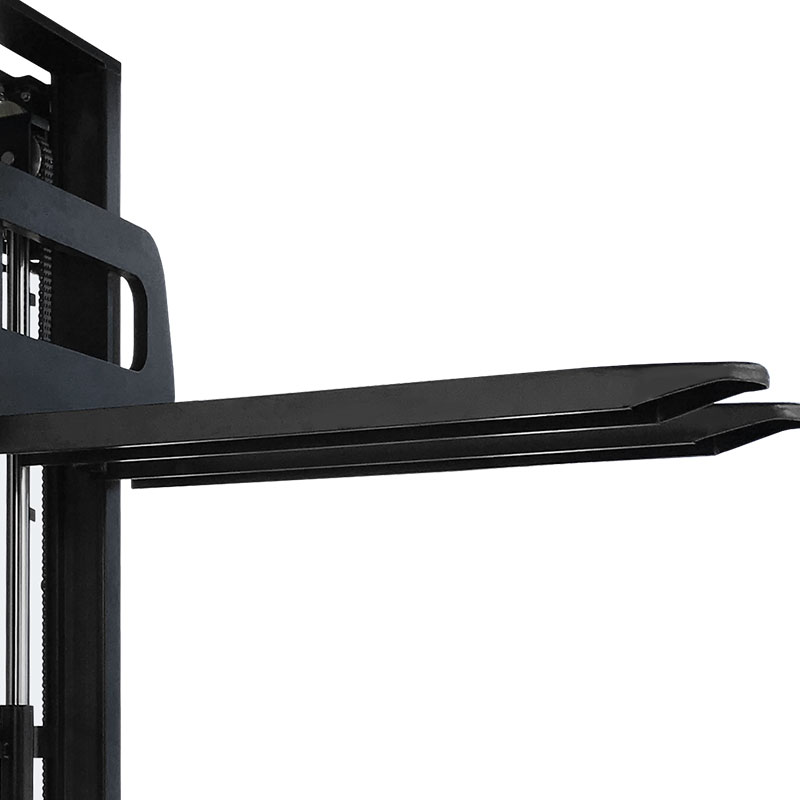 samohodny-shtabeler-sdk-1 Самоходный штабелер PROLIFT SDK 1545 li-ion - 6